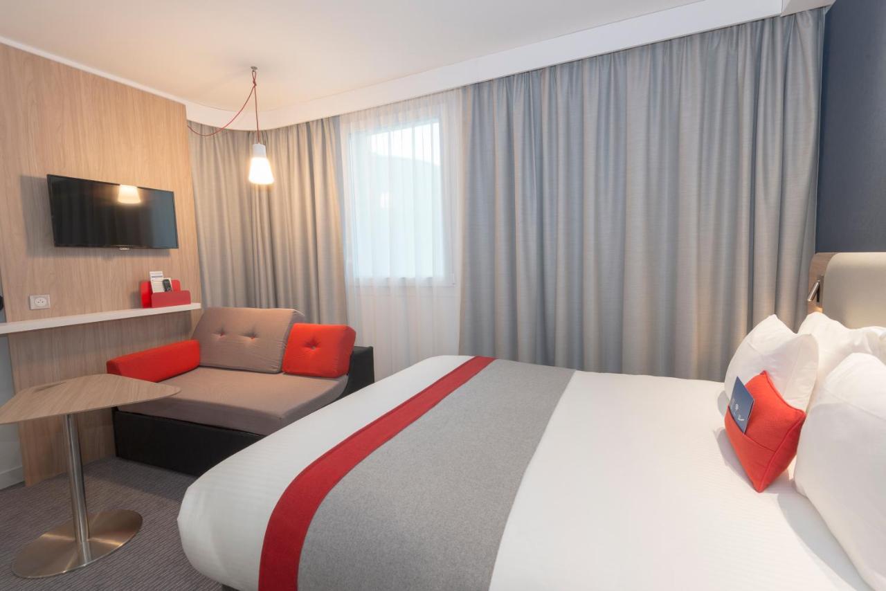 Holiday Inn Express Paris - Velizy By Ihg Ngoại thất bức ảnh