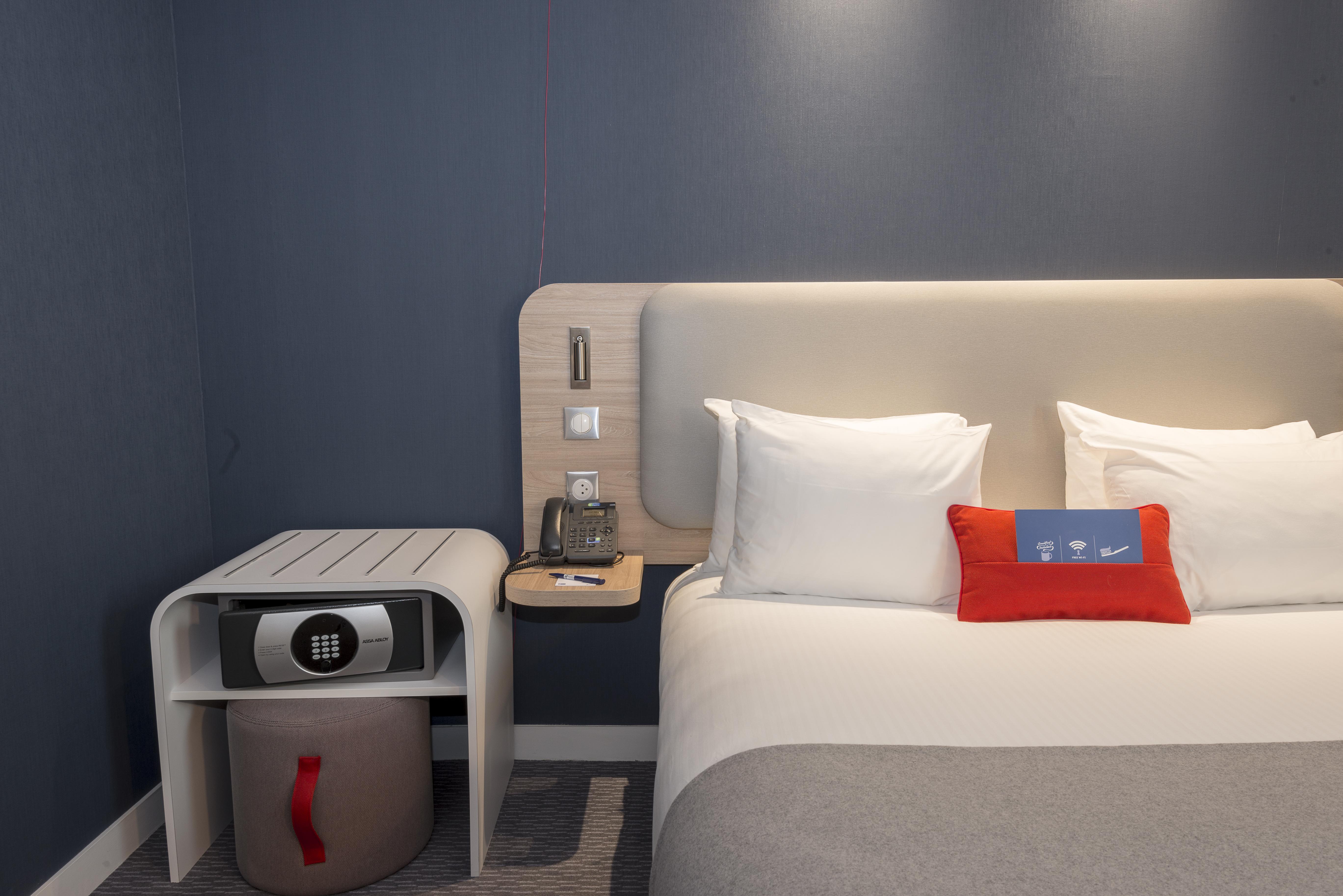 Holiday Inn Express Paris - Velizy By Ihg Ngoại thất bức ảnh