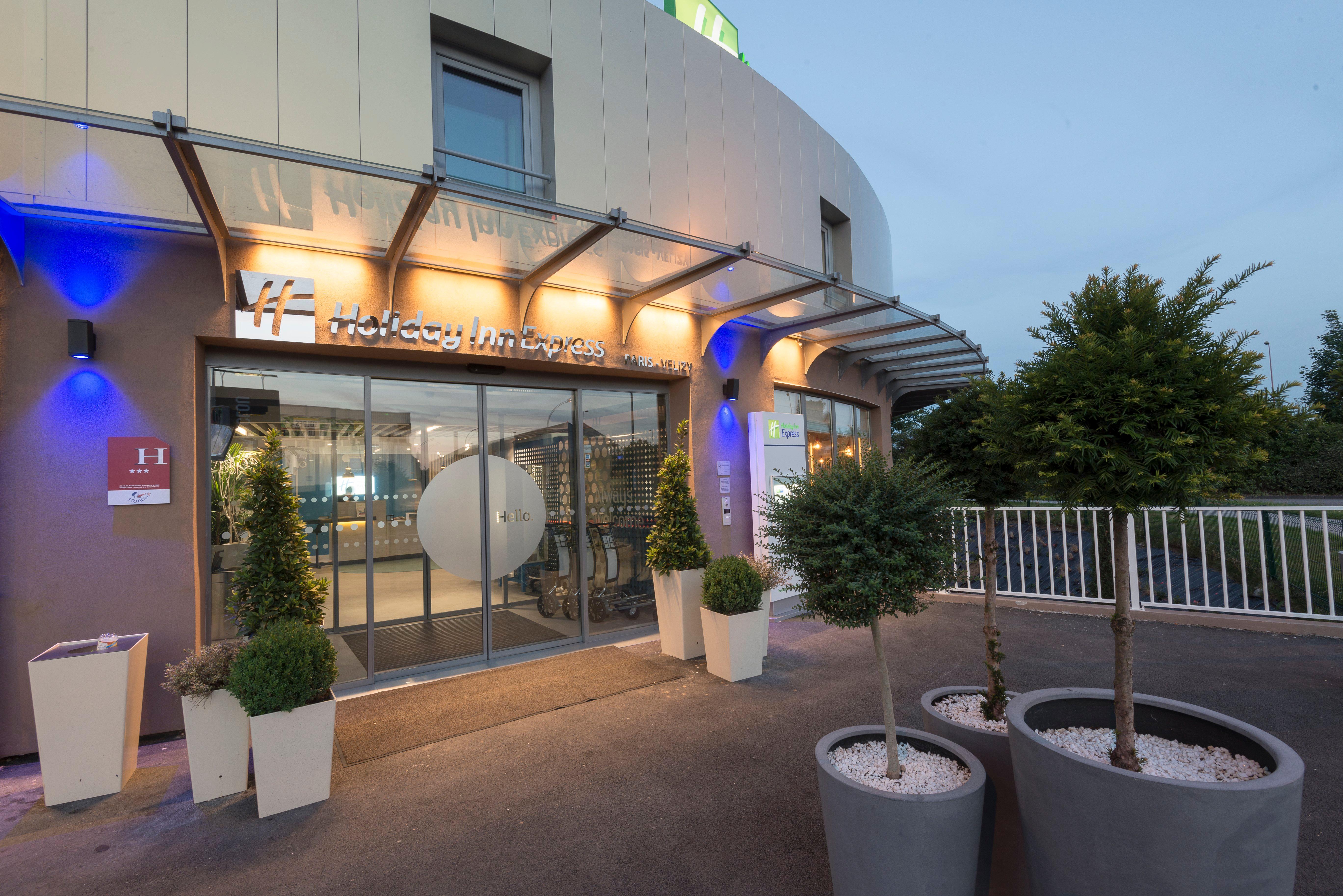 Holiday Inn Express Paris - Velizy By Ihg Ngoại thất bức ảnh