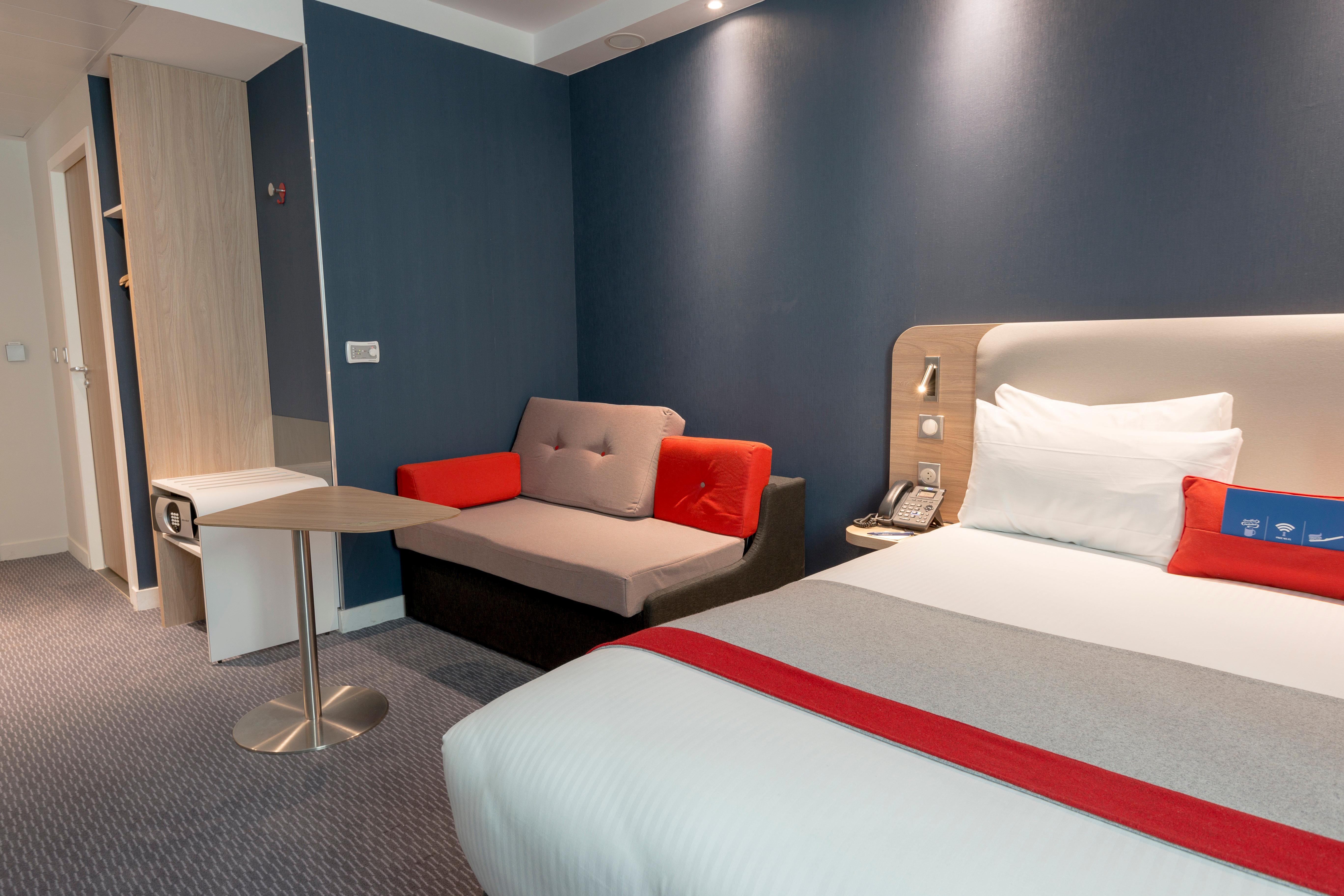Holiday Inn Express Paris - Velizy By Ihg Ngoại thất bức ảnh