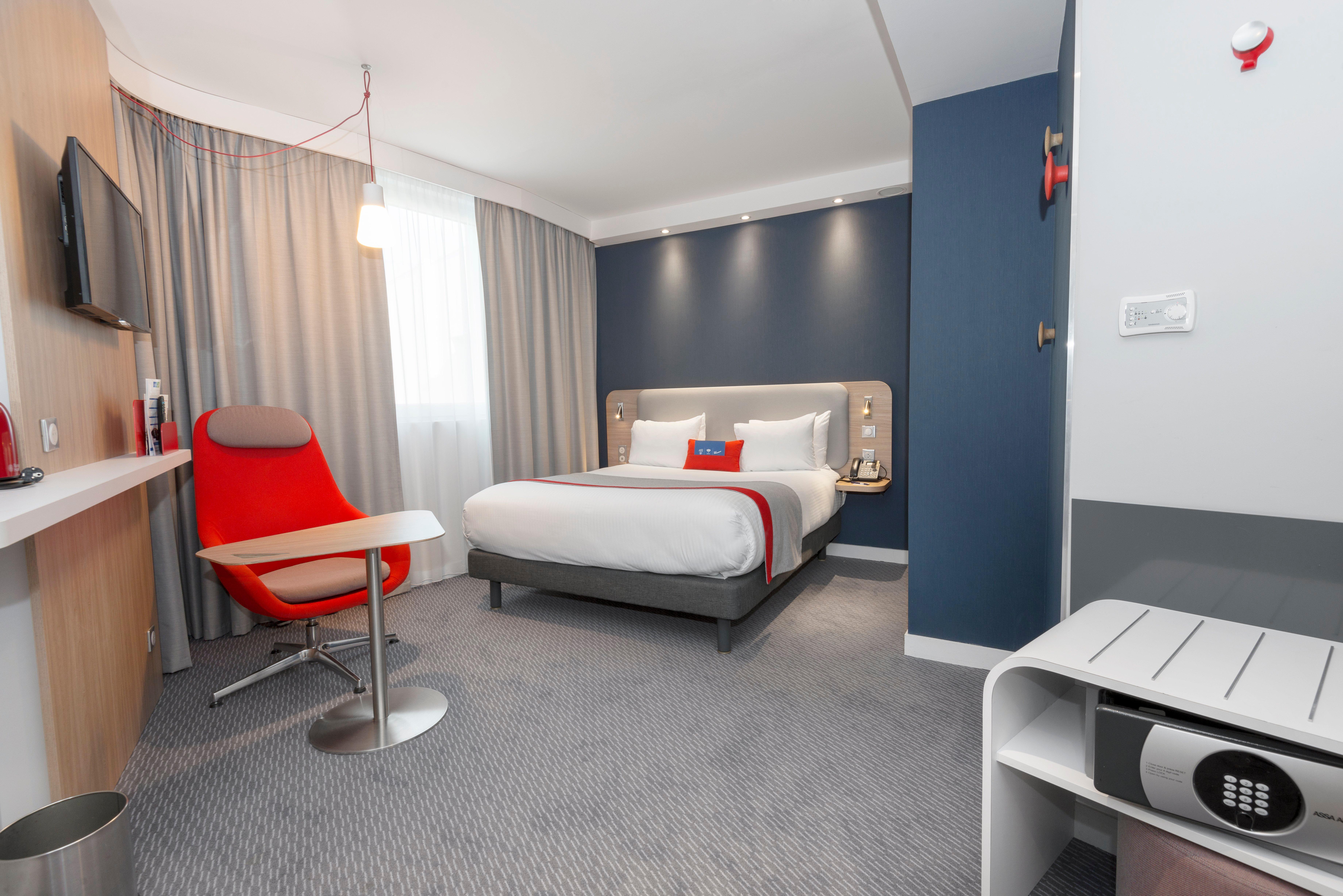 Holiday Inn Express Paris - Velizy By Ihg Ngoại thất bức ảnh