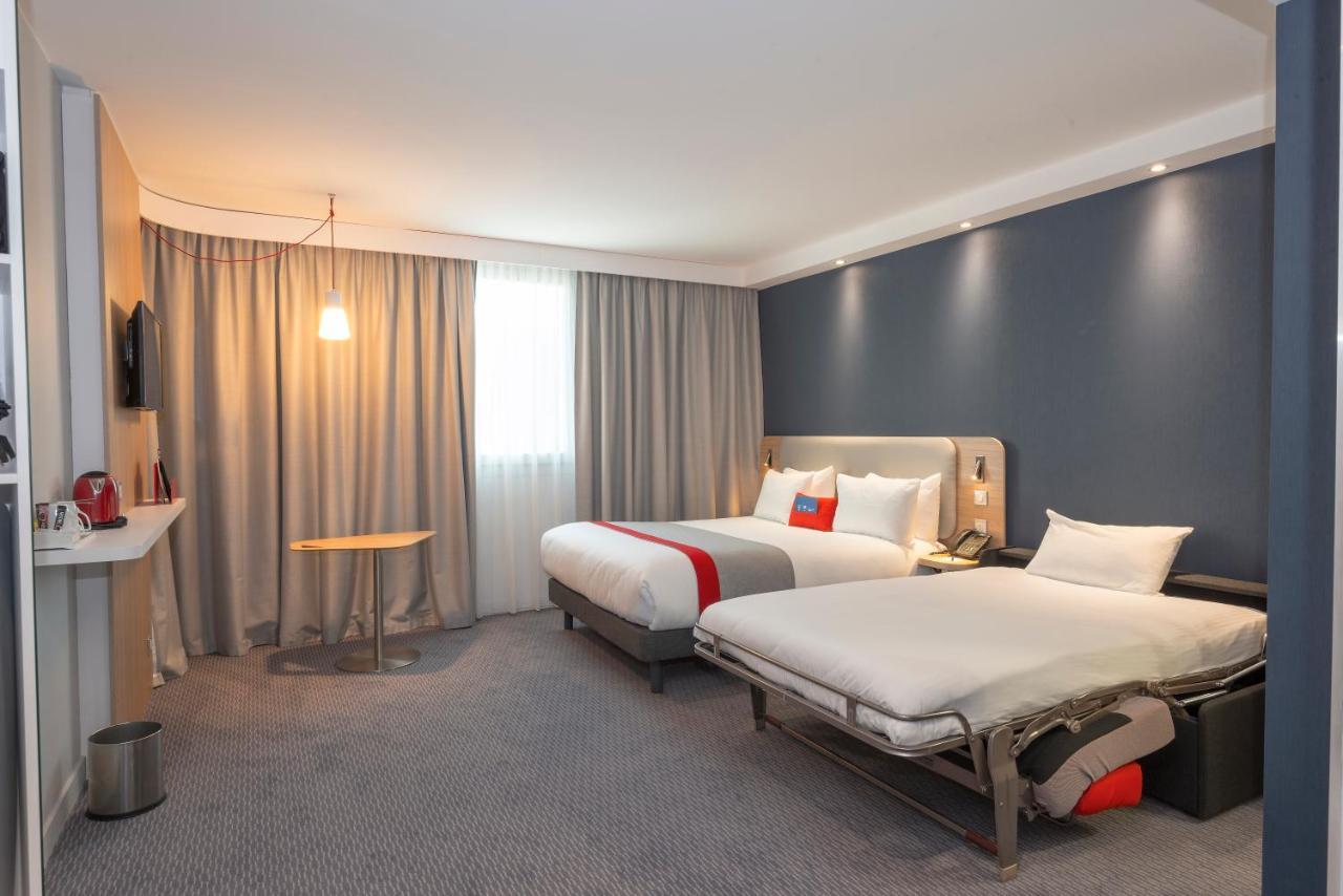 Holiday Inn Express Paris - Velizy By Ihg Ngoại thất bức ảnh