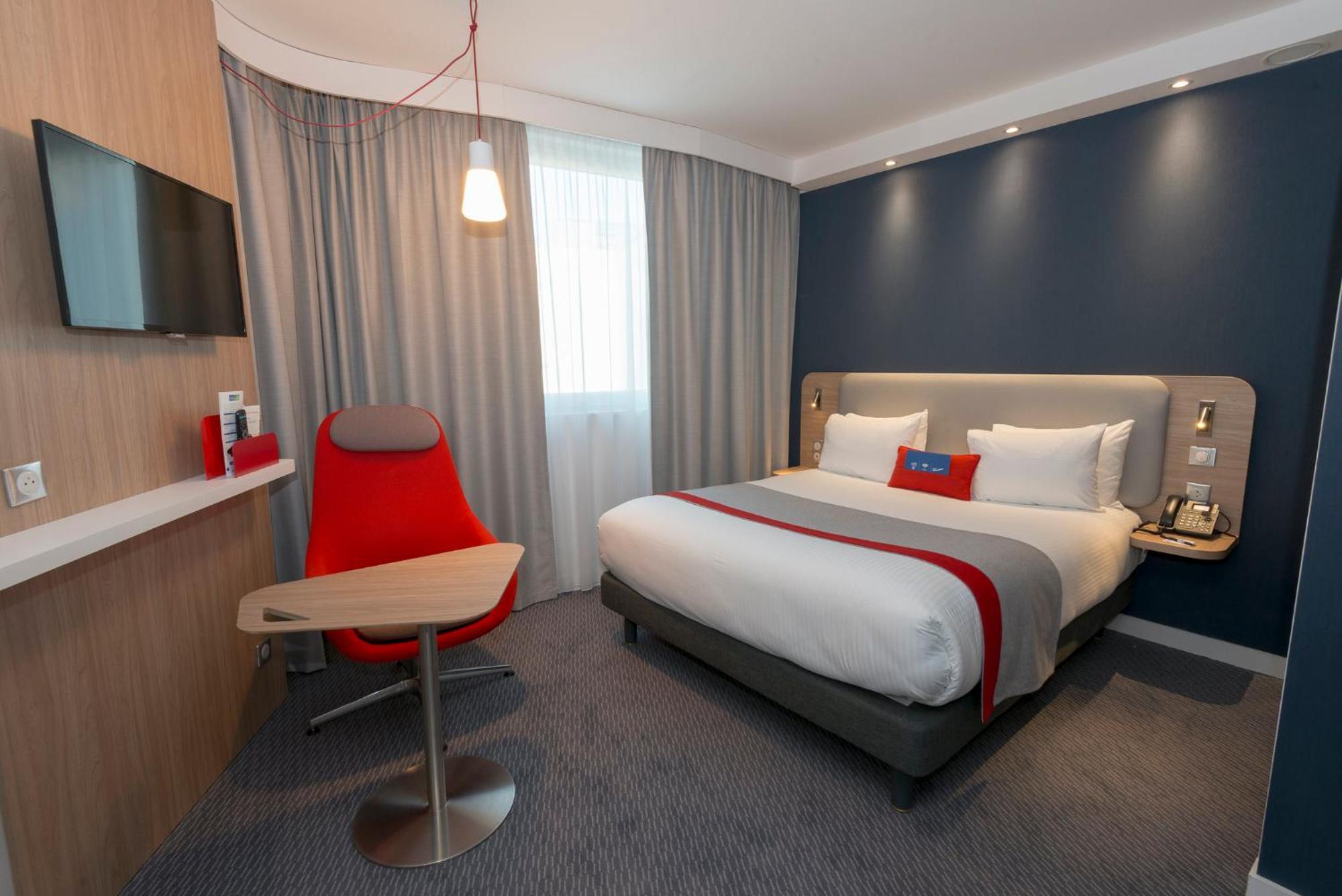 Holiday Inn Express Paris - Velizy By Ihg Ngoại thất bức ảnh